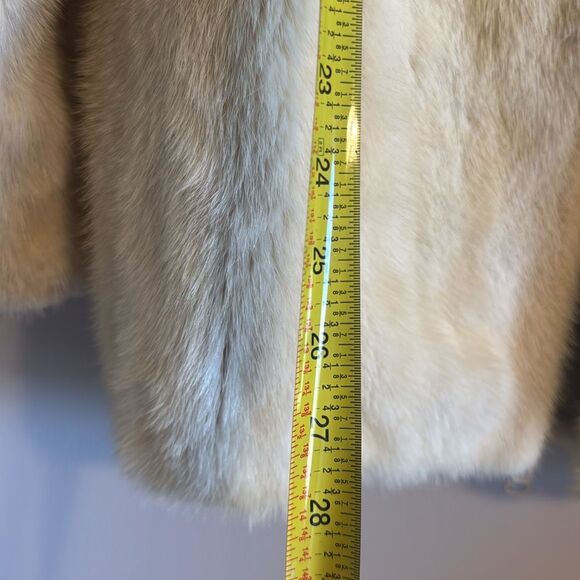 Vtg roseland fur salon ladies Elegant Cream Fur mink zip up Jacket size large - Picture 11 of 15